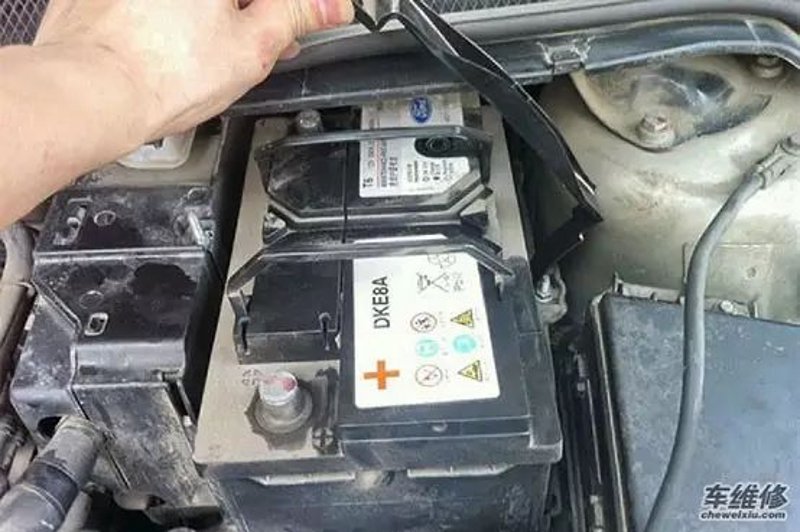 电瓶更换